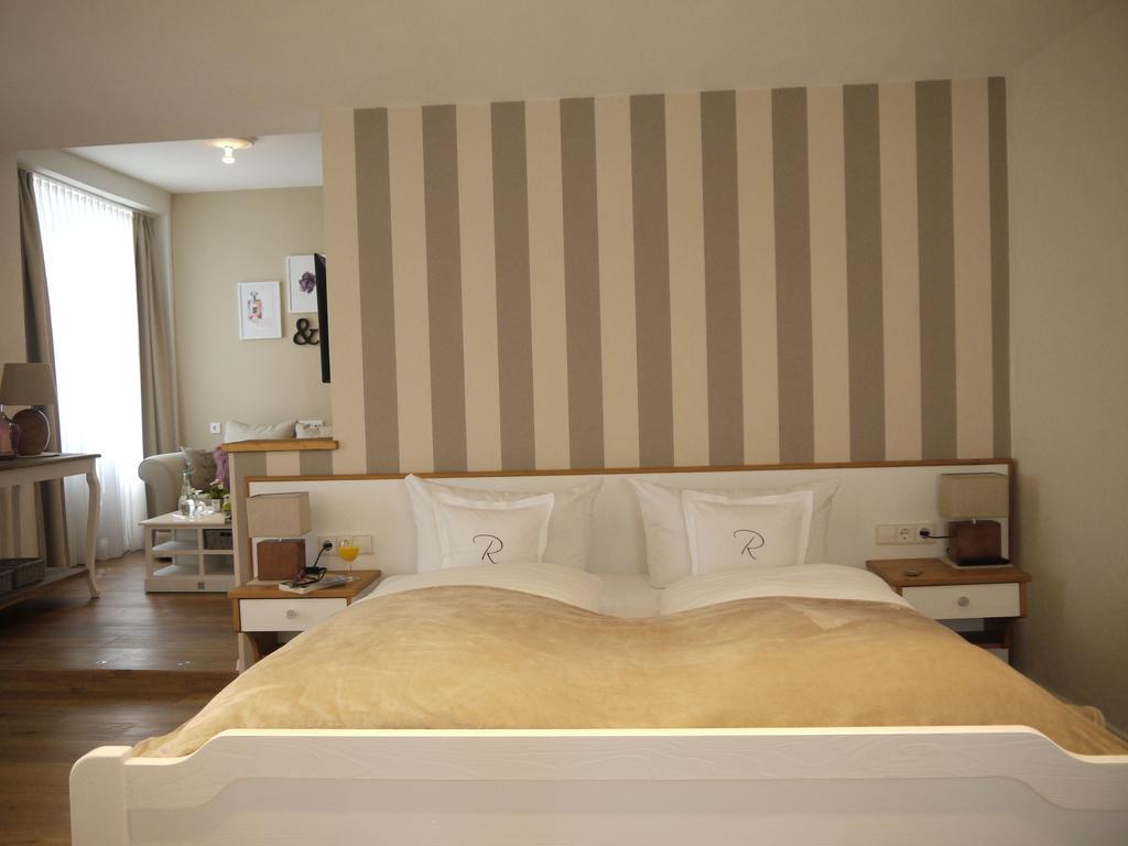 Hotel Ratsstuben Линдау Экстерьер фото